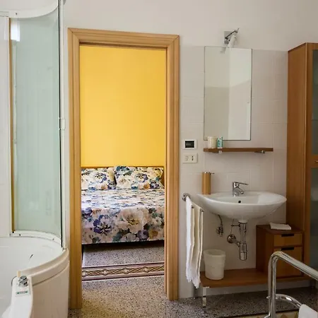 Design House 140 * Gioia Del Colle